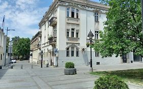 Fortress 1: Quiet, Lux 50M2 , Apartment In The Pedestrian Zone